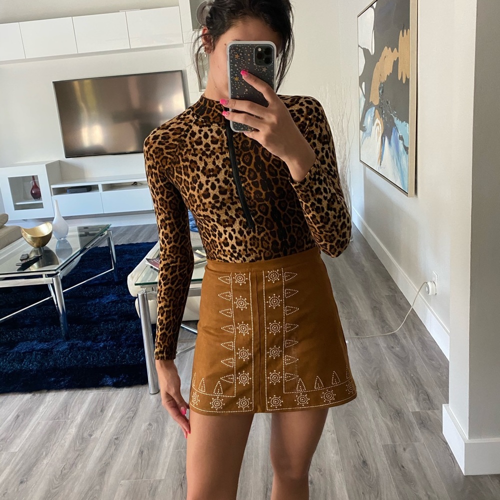 Jaguar Printed Bodysuit - Picture 1 of 8